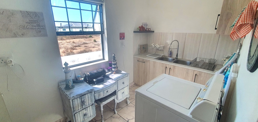 3 Bedroom Property for Sale in Sandy Point Western Cape